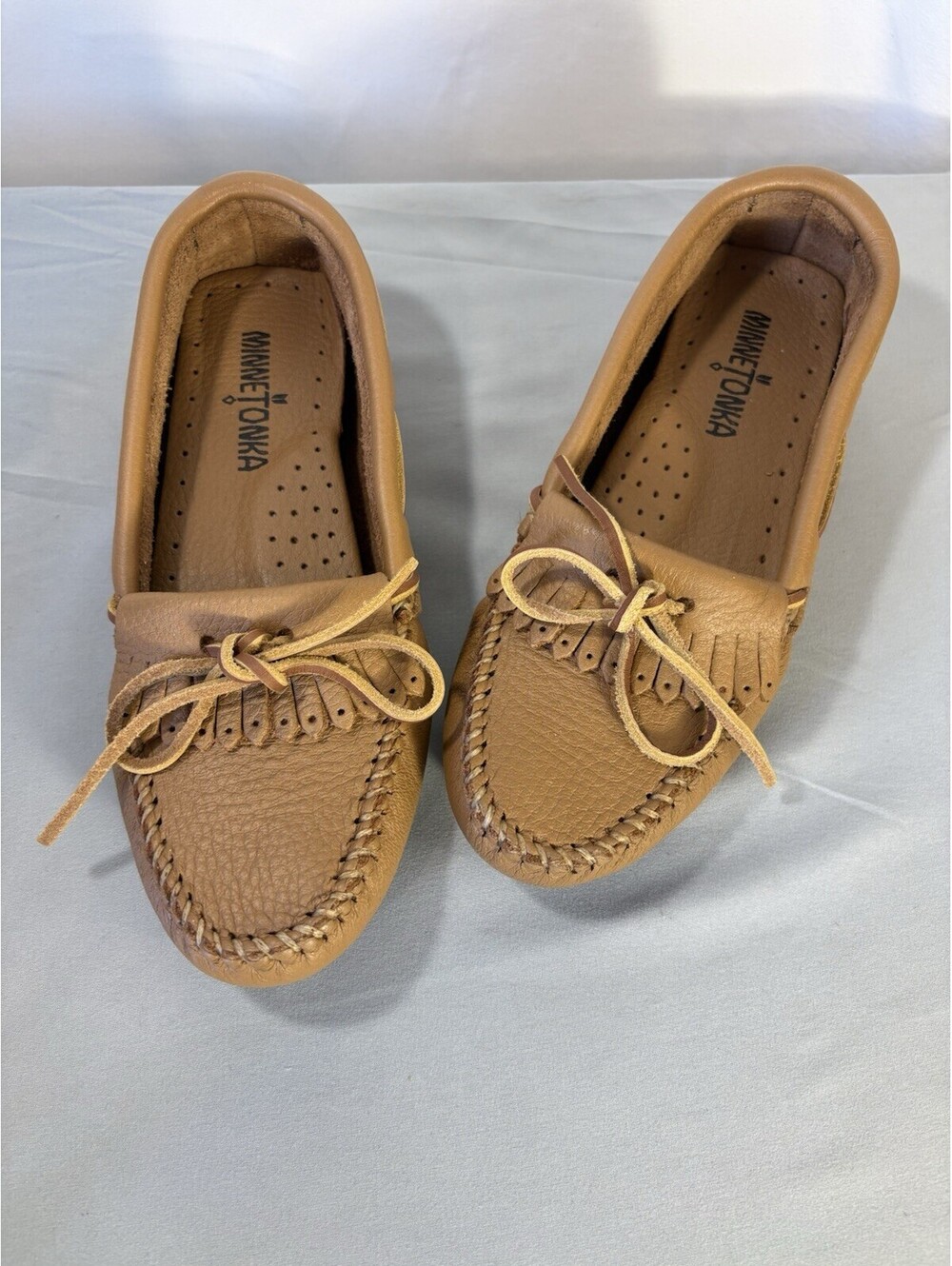 Minnetonka 350 Womens 6 Leather Driving Moccasins Loafers Tan Brown Fringe